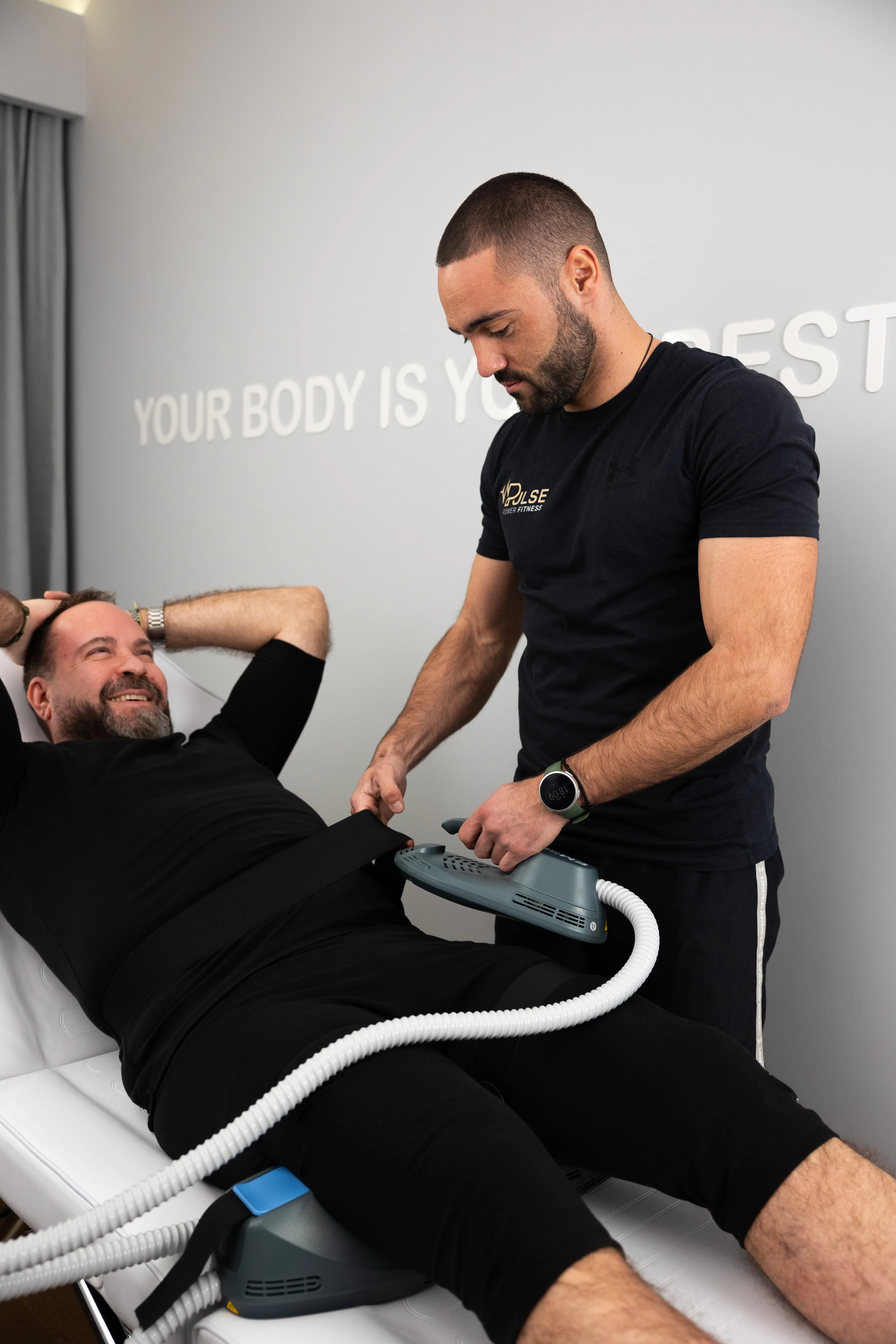Tesla Body Sculpt applicator in place